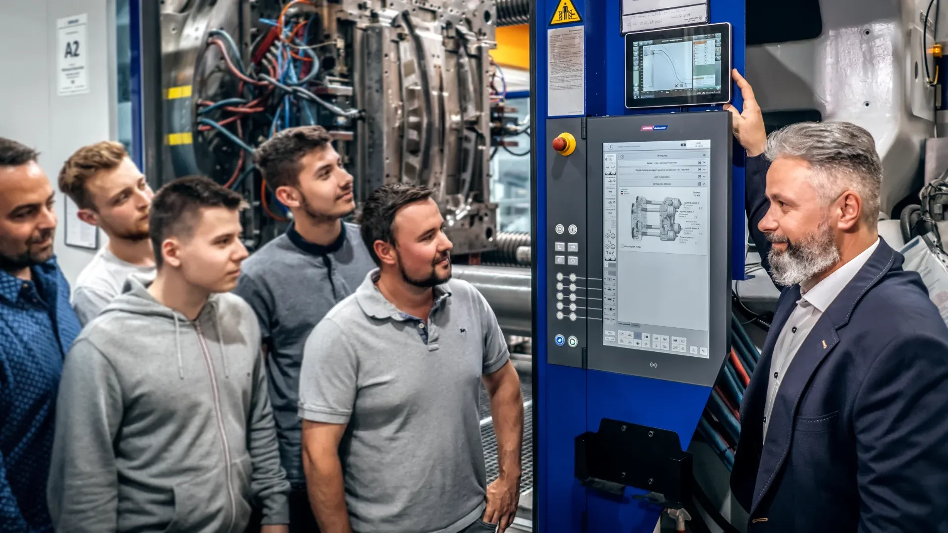 Analysis of thick-walled injection molded products